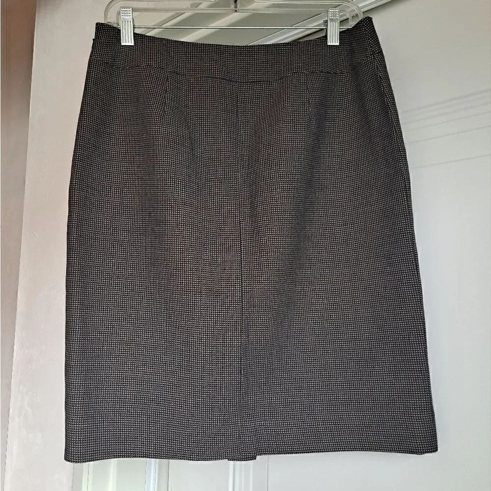 Eccoci Brown Skirt Size 6